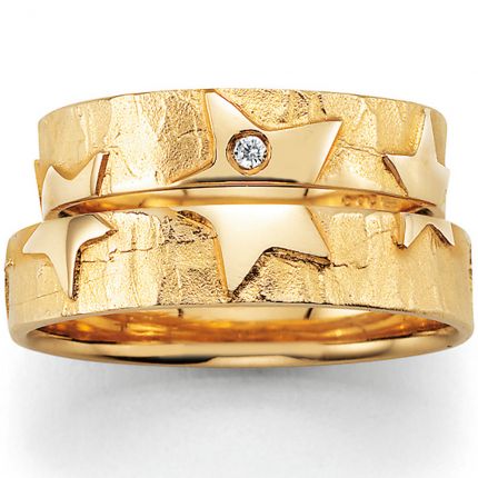 Eheringe Mit Sternen Symbol Aus Gelbgold Ringladen De